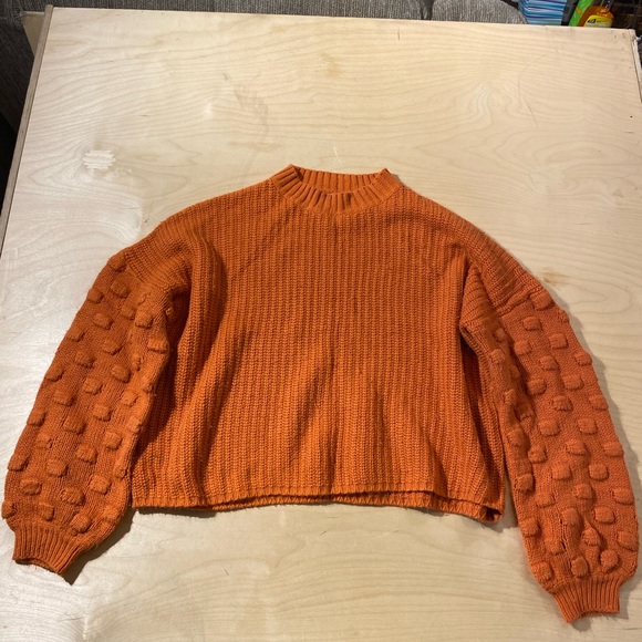 &merci Orange Knit Cropped Sweater Small (IX) - Picture 6 of 12